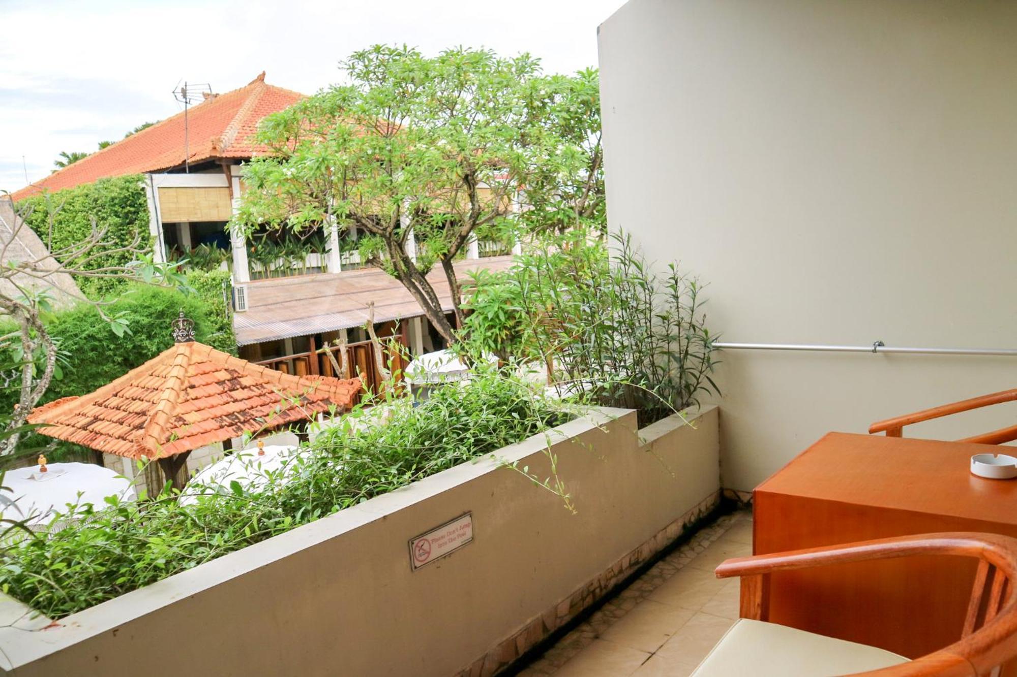 The Lagoon Bali Pool Hotel And Suites Legian Exteriér fotografie